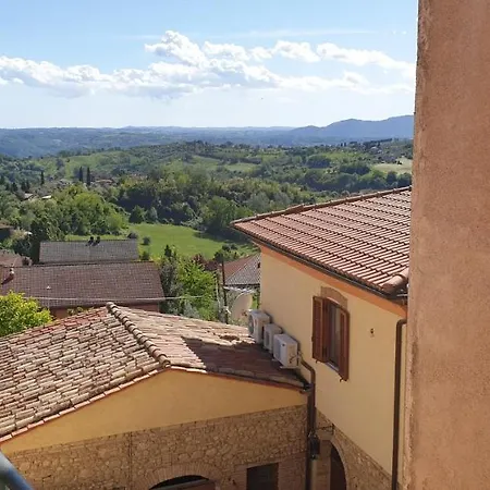 La Piazza Apartment Cantalupo in Sabina