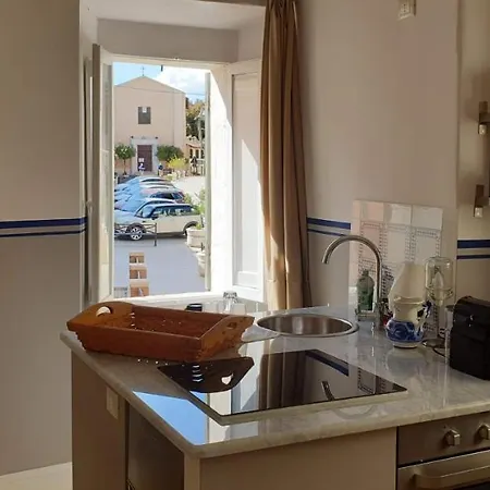 La Piazza Apartment *